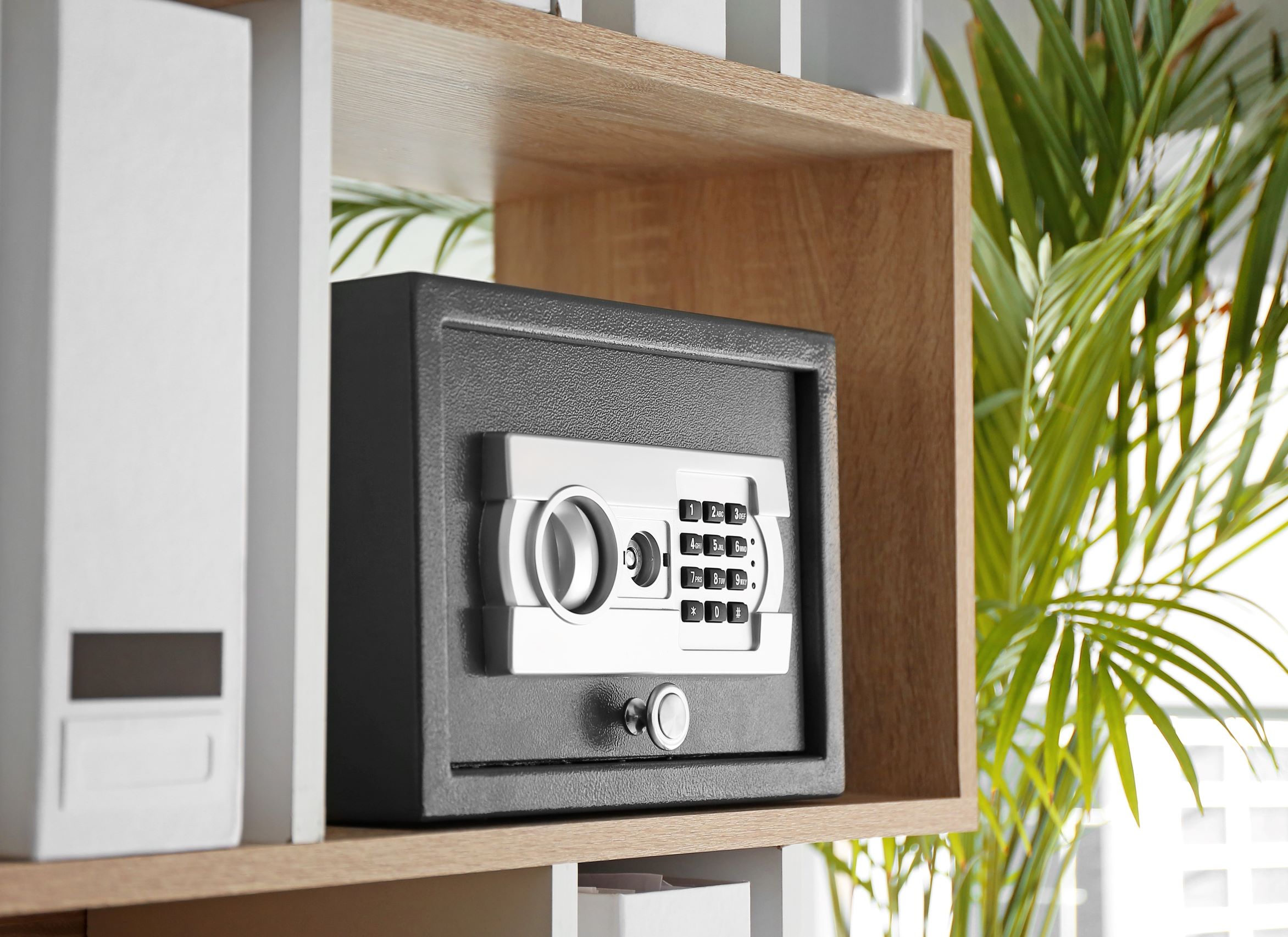 Safety deposit box